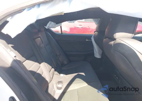 2021 Lexus Is 350 F Sport z USA, uszkodzony, nr VIN JTHGZ1B26M5043371